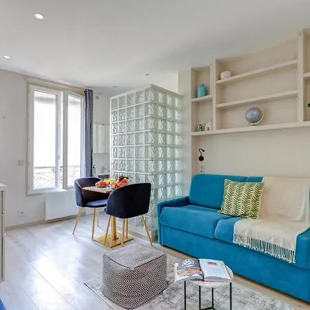 Bnbnook - - Eiffel Tower & Les Invalides Appartement